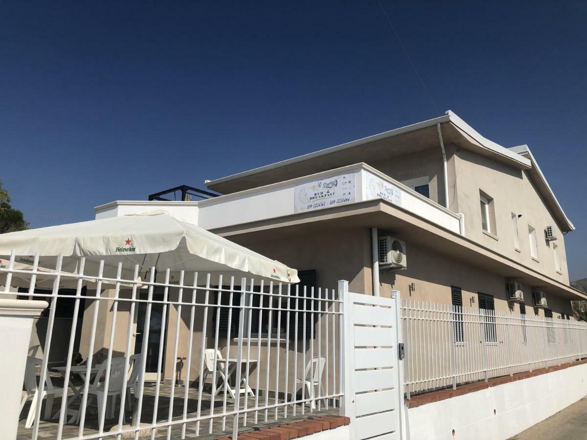 La Ruota B&B แตร์ราซีนี ภายนอก รูปภาพ